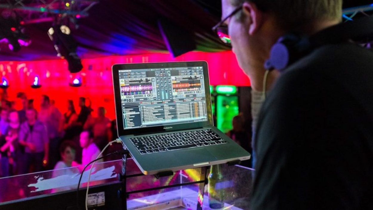 Best Laptop for Serato DJ