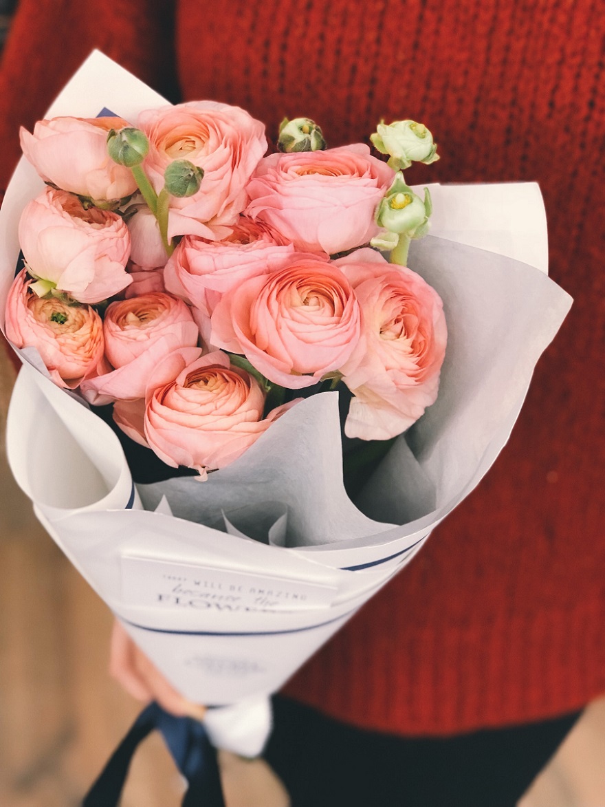 6 Elegant Flowers for Your Valentine That Will Fill Instant Charm in Their Relationship