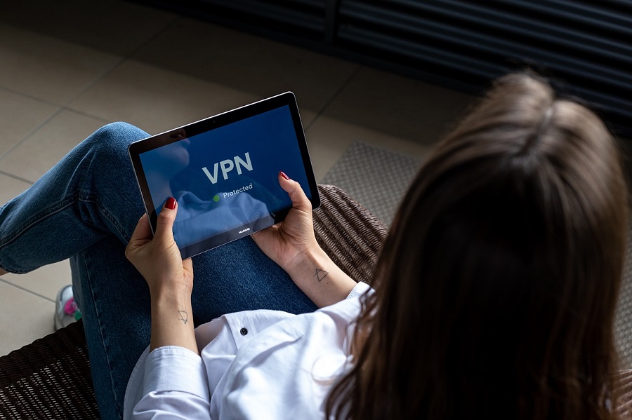 5 Reasons to Download a VPN