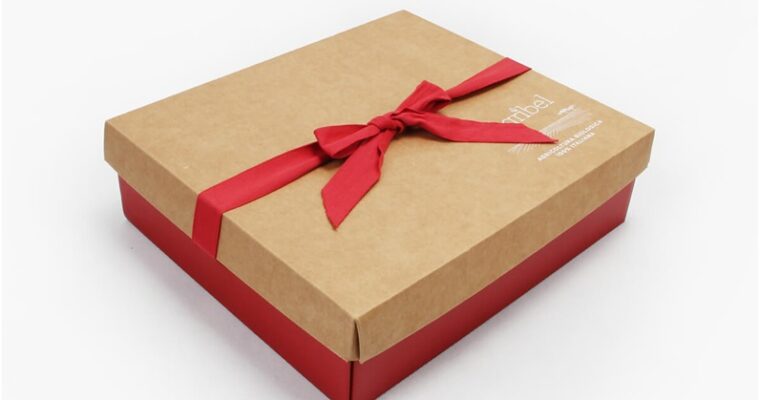 The Impact That Personalization Can Make on Gift Boxes