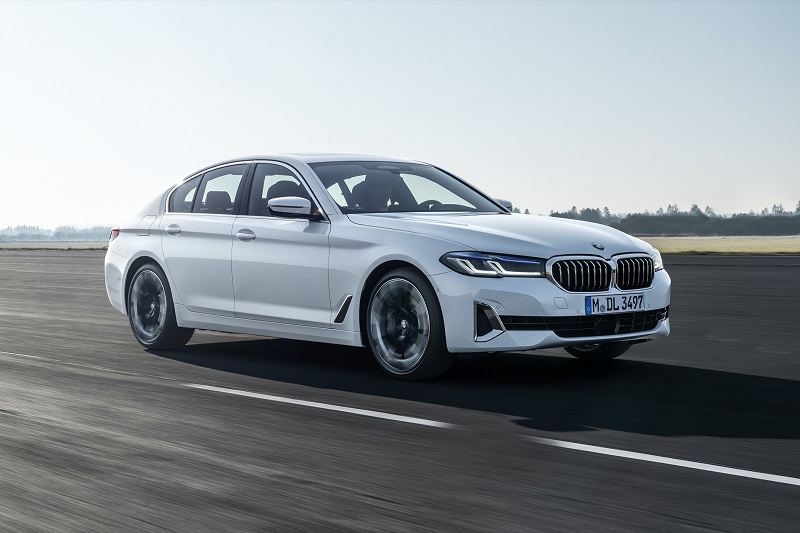 2022 BMW 5-Series Review