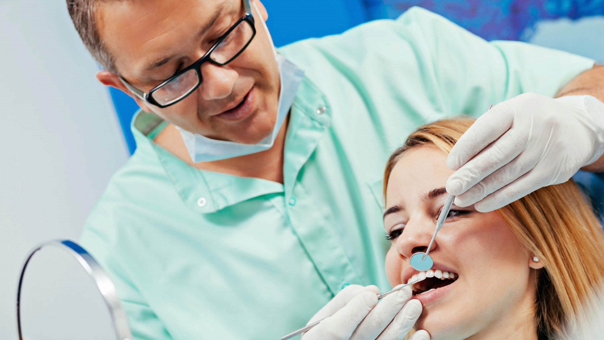Get Regular Dental Check-ups at the best Dentist Near You