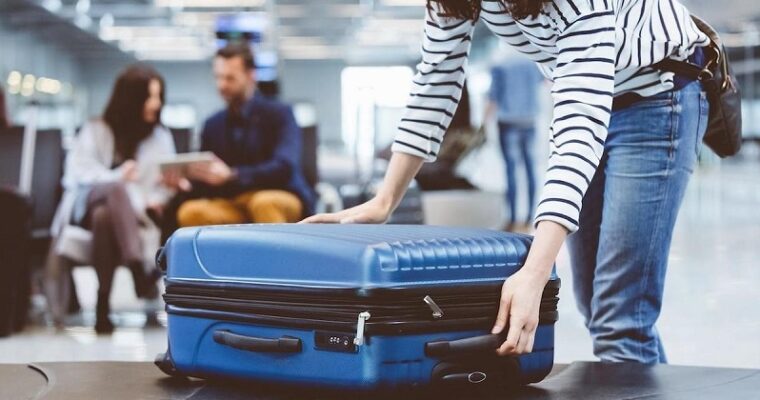 Top 8 Best Suitcases in Malaysia 2022
