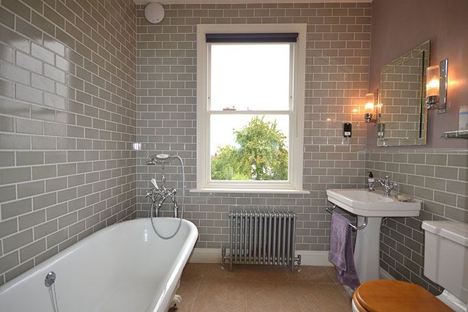 The Ultimate Guide to Tiles for Bathrooms