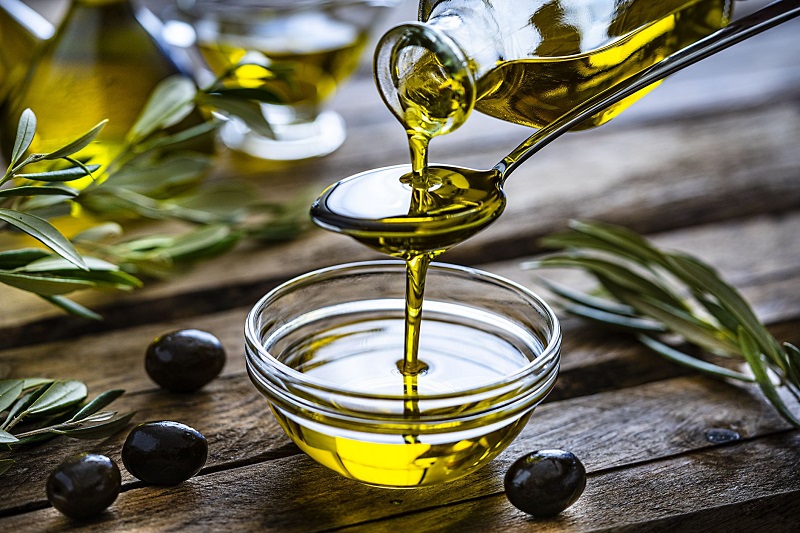 10 Health Benefits Of Olive Oil You Must Know