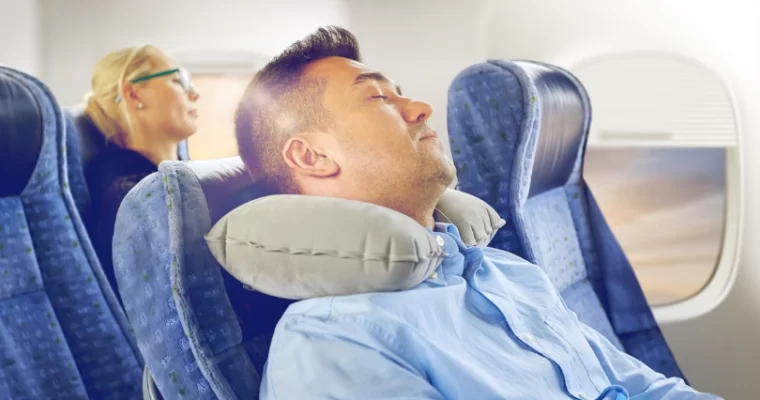 The Best Travel Pillow To Make Your Trip Tolerable