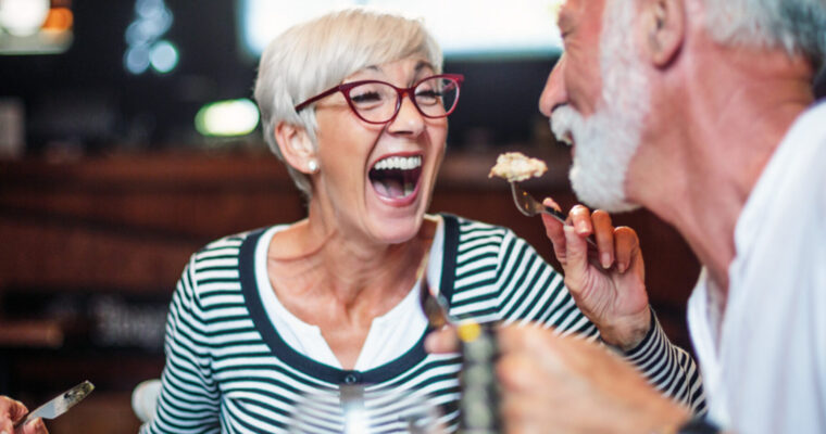 What are the Foods that Should Not be Eaten with Dental Implants?