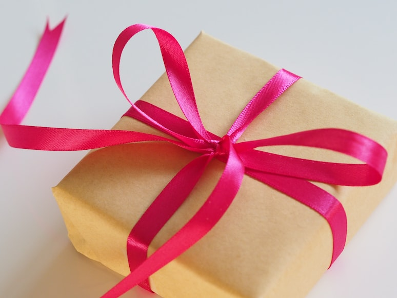 Common Personalised Gift Products You Can Find At The Mall