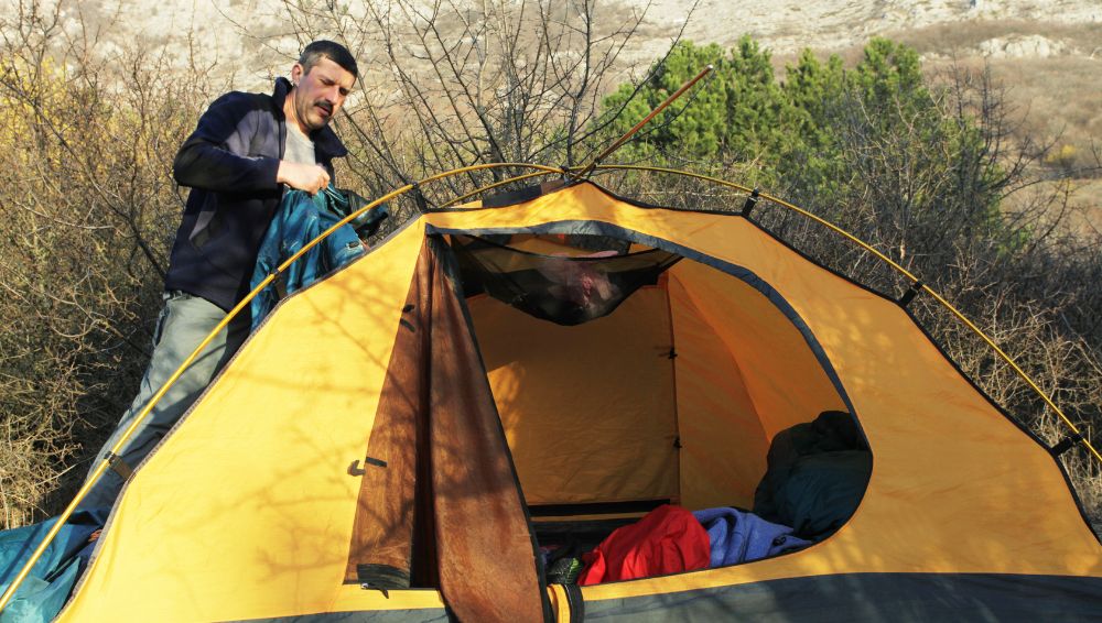 DIY Tent Drapes vs. Hiring a Pro