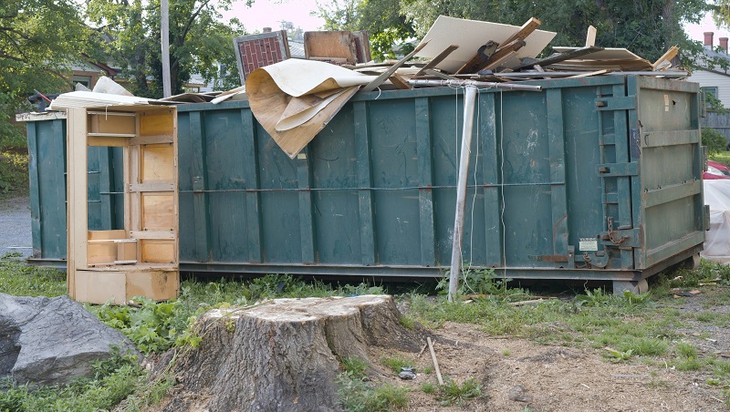 5 Benefits Of Renting A 20 Yard Dumpster