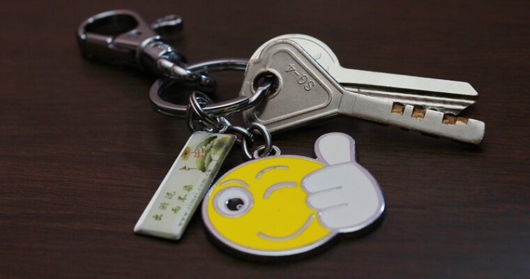 A Comprehensive Guide to Custom Metal Keyrings for Brand Marketing