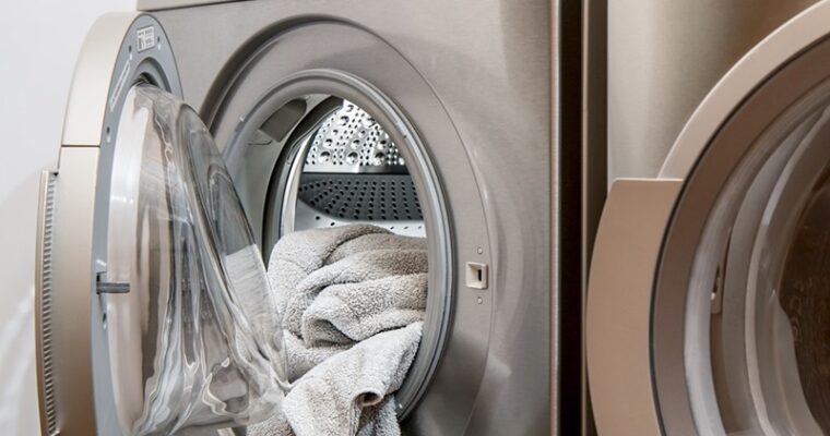 Washateria 101: Everything You Need to Know About Using a Washateria for Your Laundry Needs