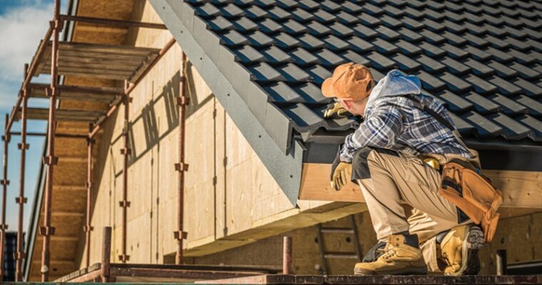 Roofing Industry Insights: What to Expect From a Reliable Roofing Company