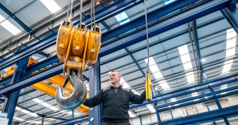 The Crucial Role of Wire Rope Hoists Across Diverse Sectors