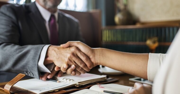 Best Practices for Resolving Divorce Cases with a Lawyer